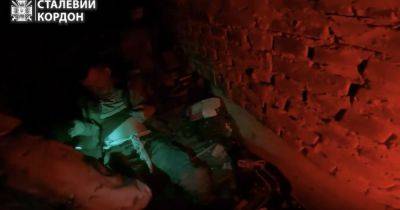 Во время зачистки Клещиевки пограничники взяли в плен разведчика батальона "Ахмат" (видео)