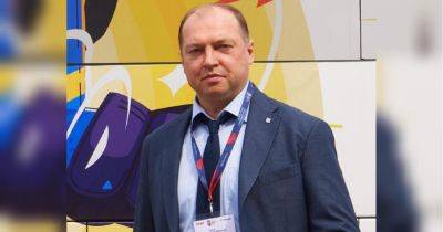 Без объяснений: главного тренера сборной Украины отстранили от должности