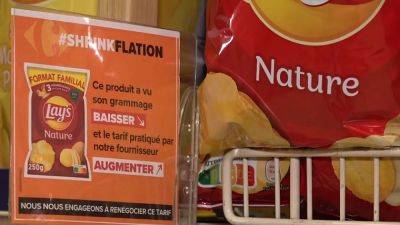 Французские сети супермаркетов предупреждают о "шринкфляции"