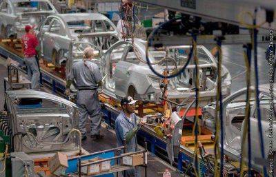 GM приостановила работу завода в Канзасе и временно уволила 2 тыс. человек