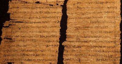 Прелюдия к битве при Акции. Обнаружен почерк царицы Клеопатры — всего одно греческое слово (фото)