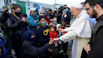 Визит папы в Марсель: католические организации помогают мигрантам