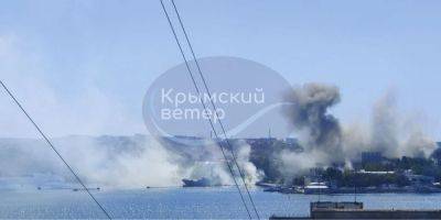 В Севастополе раздались мощные взрывы. Оккупанты заявили о ракетном ударе по штабу Черноморского флота РФ