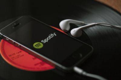 Spotify HiFi все ближе — в программе обнаружили код, намекающий на запуск услуги с 24-битным аудио без потерь за $20/месяц - itc.ua - США - Украина - Мариуполь