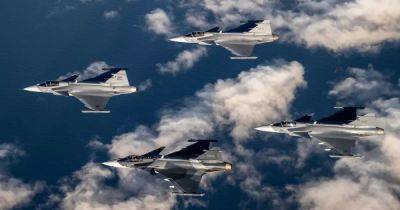 Чехия хочет обучать украинских пилотов на истребителях Gripen на территории своей страны