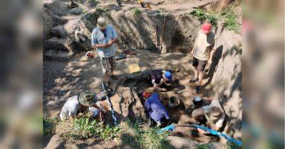 На территории Киево-Печерской лавры нашли клад: удача улыбнулась физику, который помогал археологам