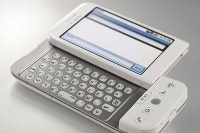 Первому смартфону с Android исполнилось 15 лет – HTC Dream был представлен 23 сентября 2008 года
