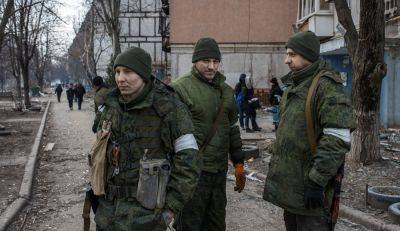 В Приморском крае РФ разгромили аллею погибшим в Украине военным - видео