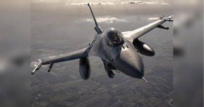 Бельгия рассматривает возможность поставок Украине истребителей F-16