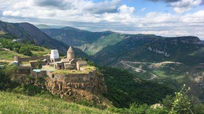 В Армению прибыла первая тысяча беженцев из Карабаха