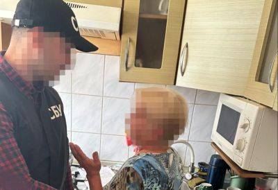 К украинке наведались из СБУ после ее постов в сети: что нашли при обыске в ее квартире