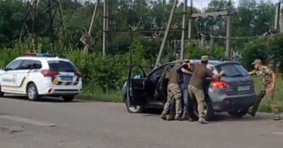 Повестки водителям. Что делать, если сотрудники ТЦК перекрыли дорогу и забирают права - focus.ua - Украина - Запорожье