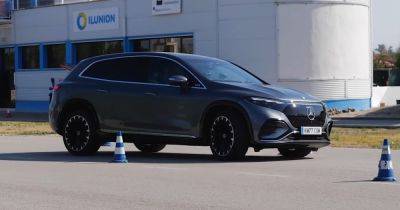 Mercedes - Флагманский электрокроссовер Mercedes ужасно справился с тестом на управляемость (видео) - focus.ua - Украина