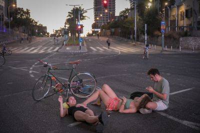 Яир Лапид: хардальники принесли в Тель-Авив войну и испортили Судный день
