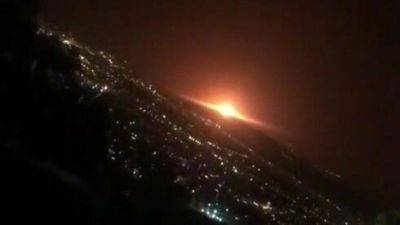 СМИ: в районе ракетной базы в Иране произошел мощный взрыв