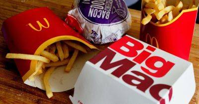 "Боже мой": сотрудница McDonald's показала, как готовится популярная еда (видео) - focus.ua - США - Украина - Англия - county Mcdonald
