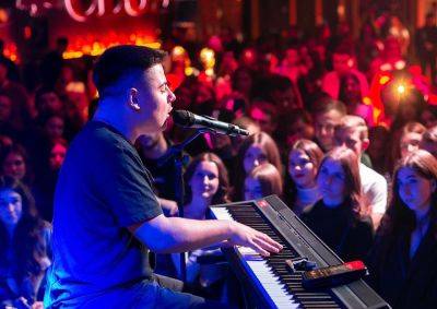 Украинский певец SHUMEI даст концерт в Праге