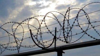 В Приморье около 50 женщин-заключённых избили и обрили наголо