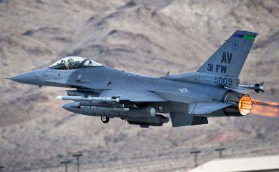 Кайса Оллонгрен - В Нидерландах рассказали, когда ВСУ получат истребители F-16 - planetanovosti.com - Украина - Румыния - Голландия