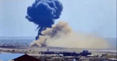 Крушение самолета Ил-76 в Мали: в сети показали, как сгорели "вагнеровцы" (видео) - focus.ua - Украина - Белоруссия - Мали