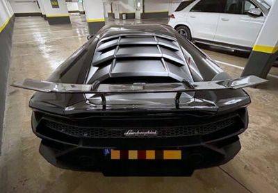 Черная Lamborghini и полмиллиона наличными: полиция задержала угонщика из Бат-Яма