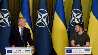 НАТО обещает Украине боеприпасы для уничтожения российских войск