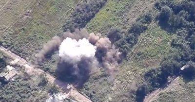 Восточный плацдарм: 26 бригада ВСУ эффектно уничтожила вражескую гаубицу Д-30 (видео)