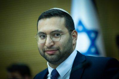 Министр от «Оцма Еудит» терпит поражение в войне с соседями в Тель-Авиве
