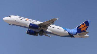 Скандал на рейсе Israir: пассажир помочился в салоне самолета