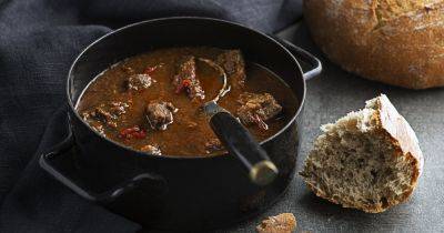 Настоящий венгерский гуляш: как приготовить вкусное блюдо из мяса с соусом