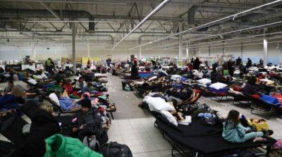 В Польше закрыли самый большой центр для украинских беженцев: какая причина