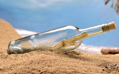 На одесский пляж море принесло важное послание в бутылке | Новости Одессы