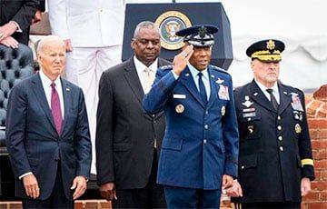 Дональд Трамп - Чарльз Браун - Джо Байден - В США официально сменился главнокомандующий армией - charter97.org - США - Вашингтон - Белоруссия