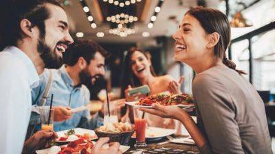 Как есть в ресторане, не нарушая диету: 2 дельных совета