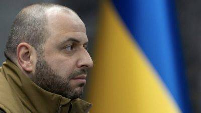 В Украине сменился министр обороны. Чем известен Рустем Умеров