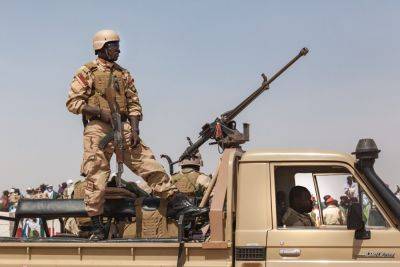 Путчисты Нигера требуют вывода французских войск и стягивают силы к военной базе