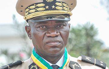 Свергнувший лидера Габона генерал стал президентом страны