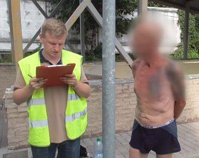 В Киеве мужчина задушил родную сестру и ограбил - фото