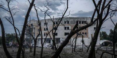 Россияне ударили по Запорожью, разрушив гражданский объект. Есть пострадавшие