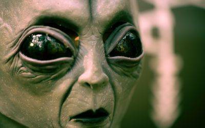 Голая инопланетянка - в сети обнародовали фото женщины-инопланетянки