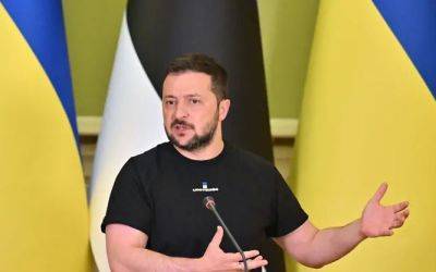 Зеленский пригрозил подать в суд на ЕС за запрет на ввоз украинского зерна