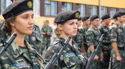 Воинский учет для женщин: в Раде ответили, ограничат ли выезд украинкам