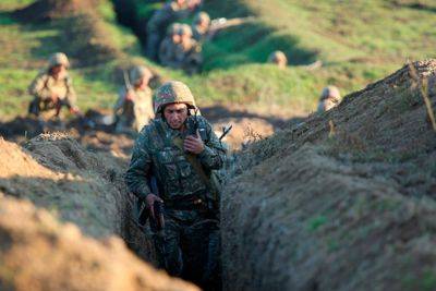 Азербайджан Армения война - войска перебрасывают к границе с Азербайджаном – видео