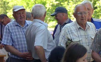 Хорошая помощь пенсионерам: пожилые украинцы получат денежные выплаты к пенсиям