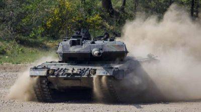 Первые 10 танков Leopard 1 от трех стран прибыли в Украину