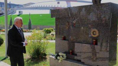 В память о матери: в Узбекистане оказали особую честь израильскому министру