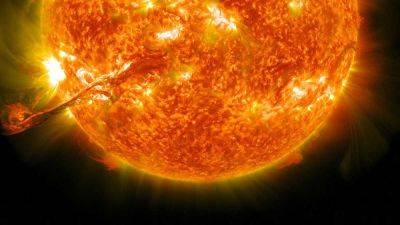 Вспышка на Солнце 31 декабря – на Земле возможны перебои электроники