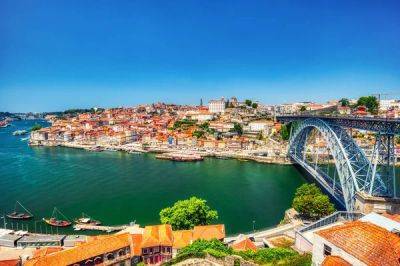 «Золотая виза»: Покупка недвижимости в Португалии больше не дает прав на визу - minfin.com.ua - Россия - Китай - США - Украина - Бразилия - Португалия