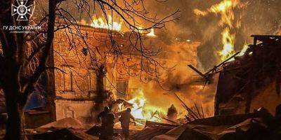 Горел дом культуры. Россияне вечером обстреляли Сумскую область, возник масштабный пожар в жилом секторе