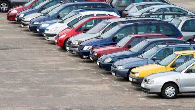 Авторынок в Украине: Спрос на подержанные авто в Украине упал на 45%